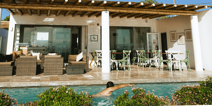 https://atoqhoteles.com/wp-content/uploads/2026/09/atoq-hoteles-blog-san-blas-paracas-setiembre-experiencia-6.png